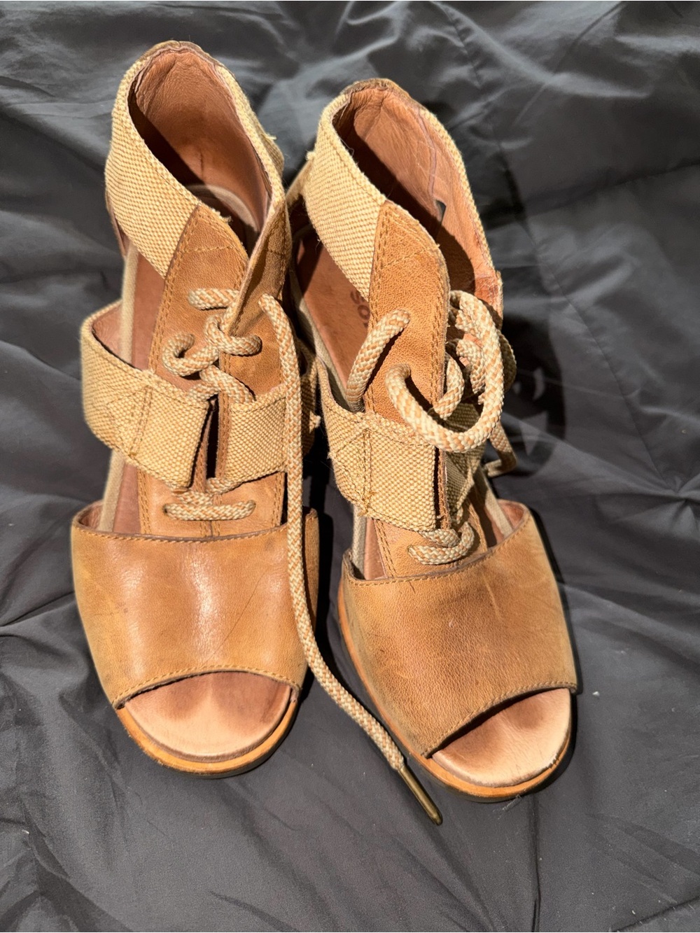 Sorel Women's Tan Leather Lace-Up Wedge Sandals